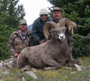 Lane Kinney with his 179 5/8 Ram